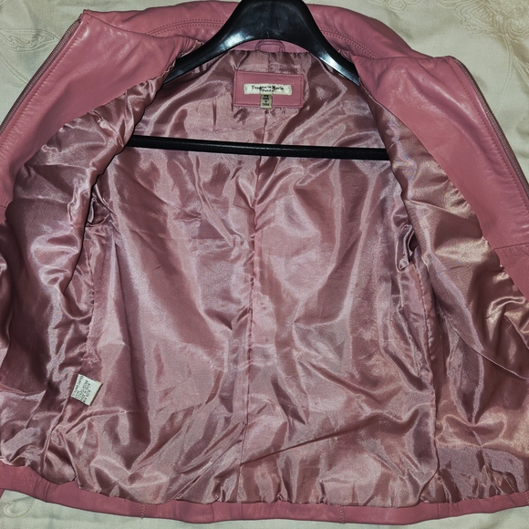 Yvonne Marie  Pink Leather Jacket - Picture 3 of 7